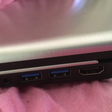 Why are some USB ports blue?